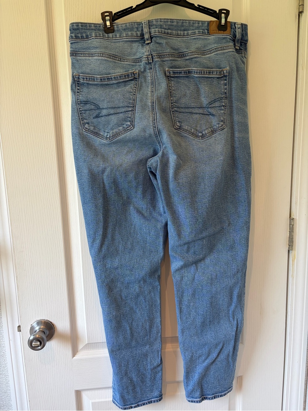 American Eagle Outfitters Light Blue Distressed Boyfriend Jeans - Picture 2 of 3